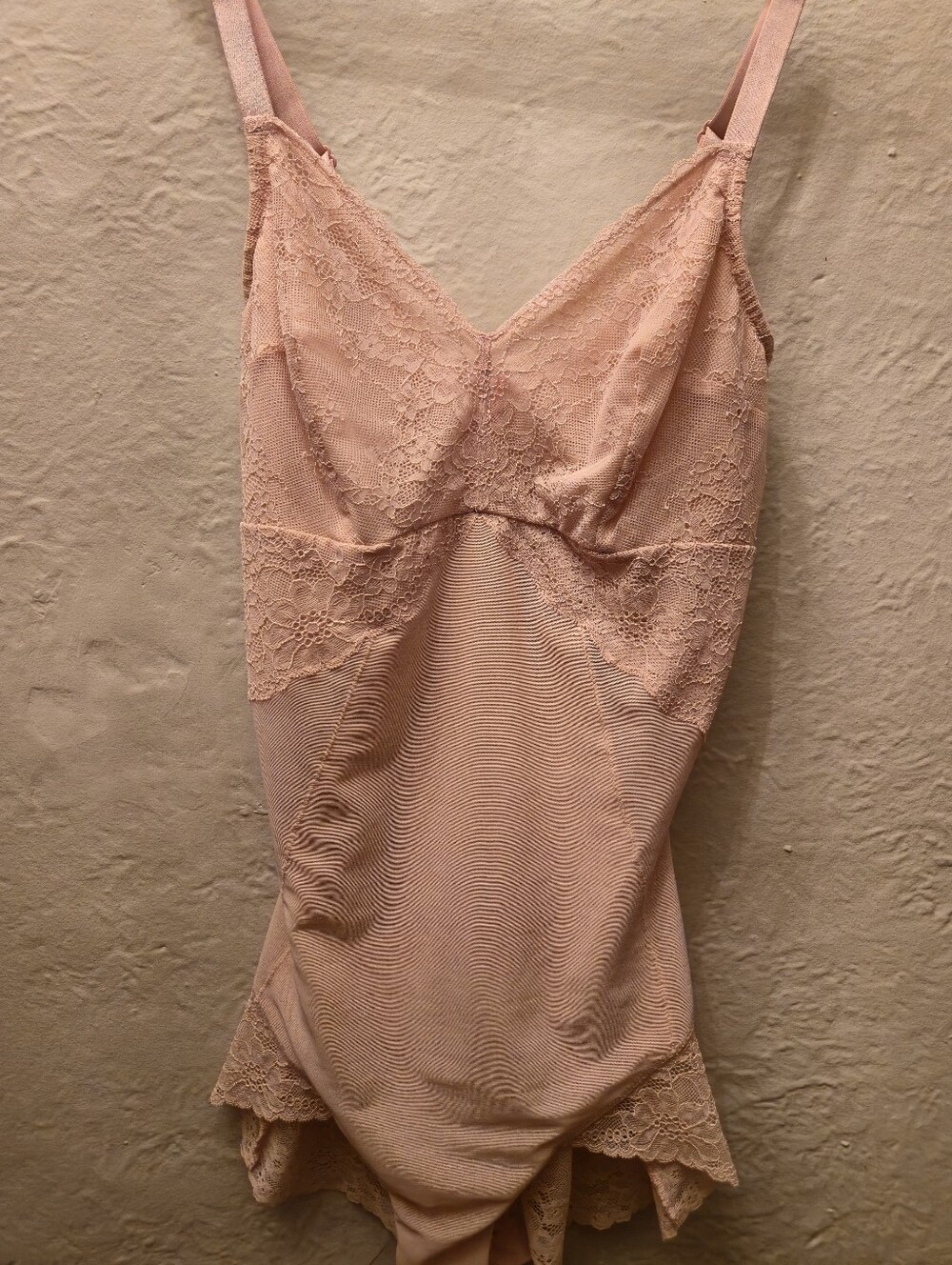 SPANX Lace Bodysuit Shapewear Nude Beige Sculpting Cami 1X Plus Size